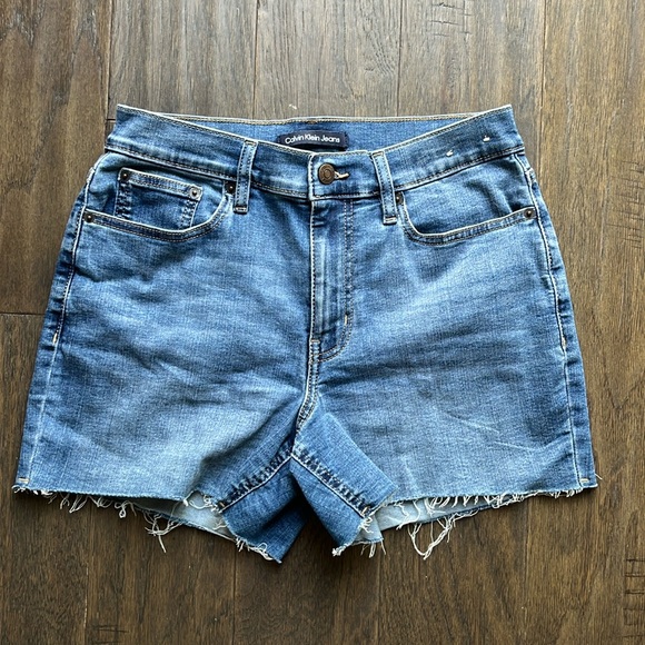 Calvin Klein Shorts 28 - Picture 1 of 7
